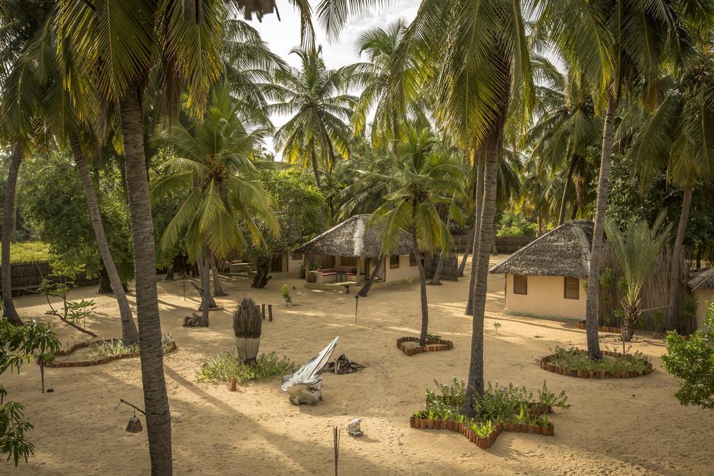 Cocodance Kitesurfing Resort Kalpitiya Buitenkant foto
