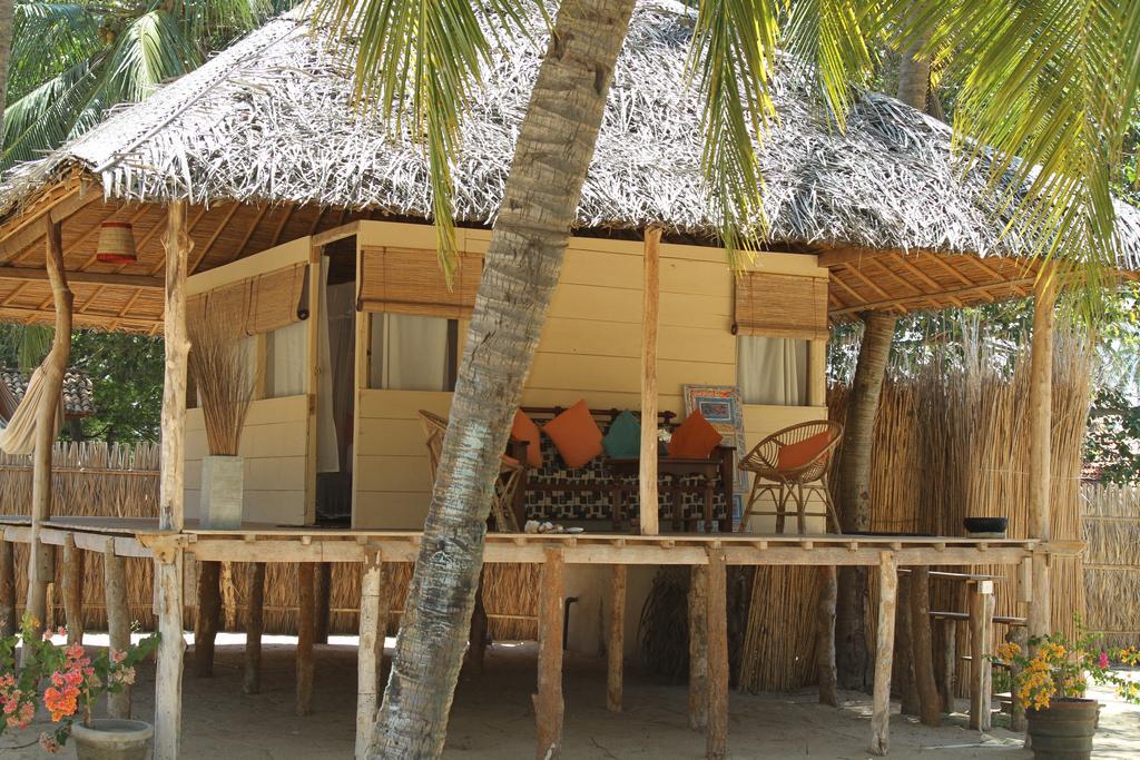 Cocodance Kitesurfing Resort Kalpitiya Buitenkant foto