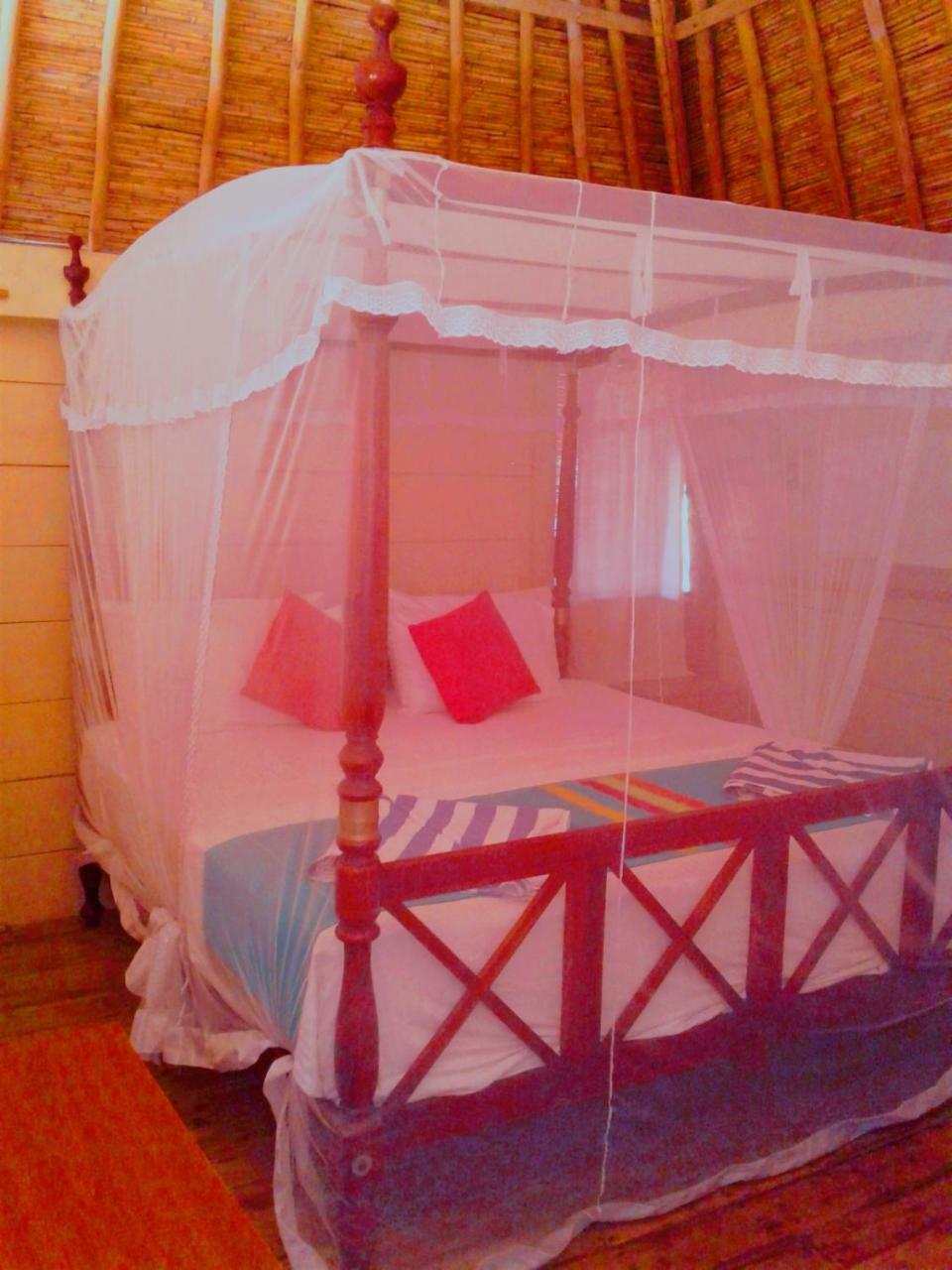Cocodance Kitesurfing Resort Kalpitiya Buitenkant foto